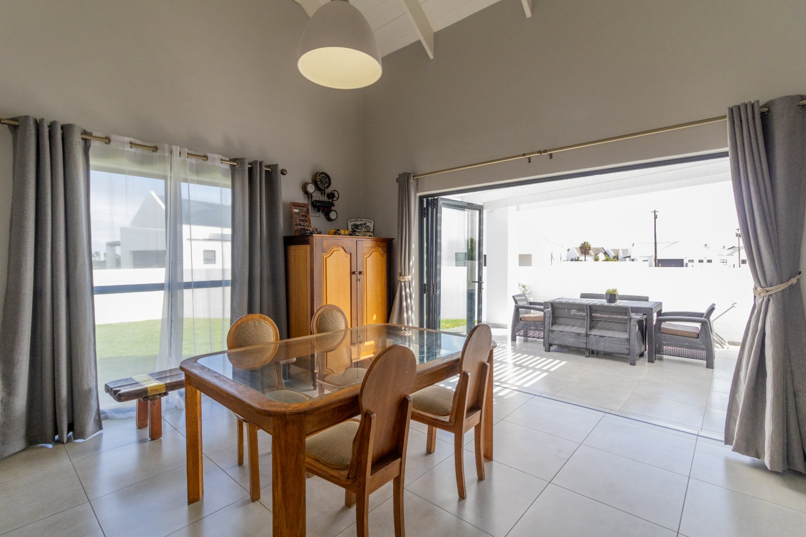 3 Bedroom Property for Sale in Britannia Beach Estate Western Cape